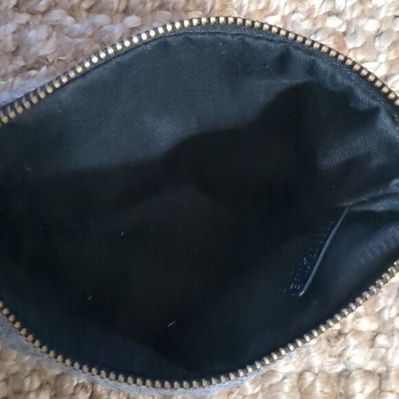 Urban Outfitters Collective  Gray Wool Blend Clutch Make up Purse - Picture 6 of 7